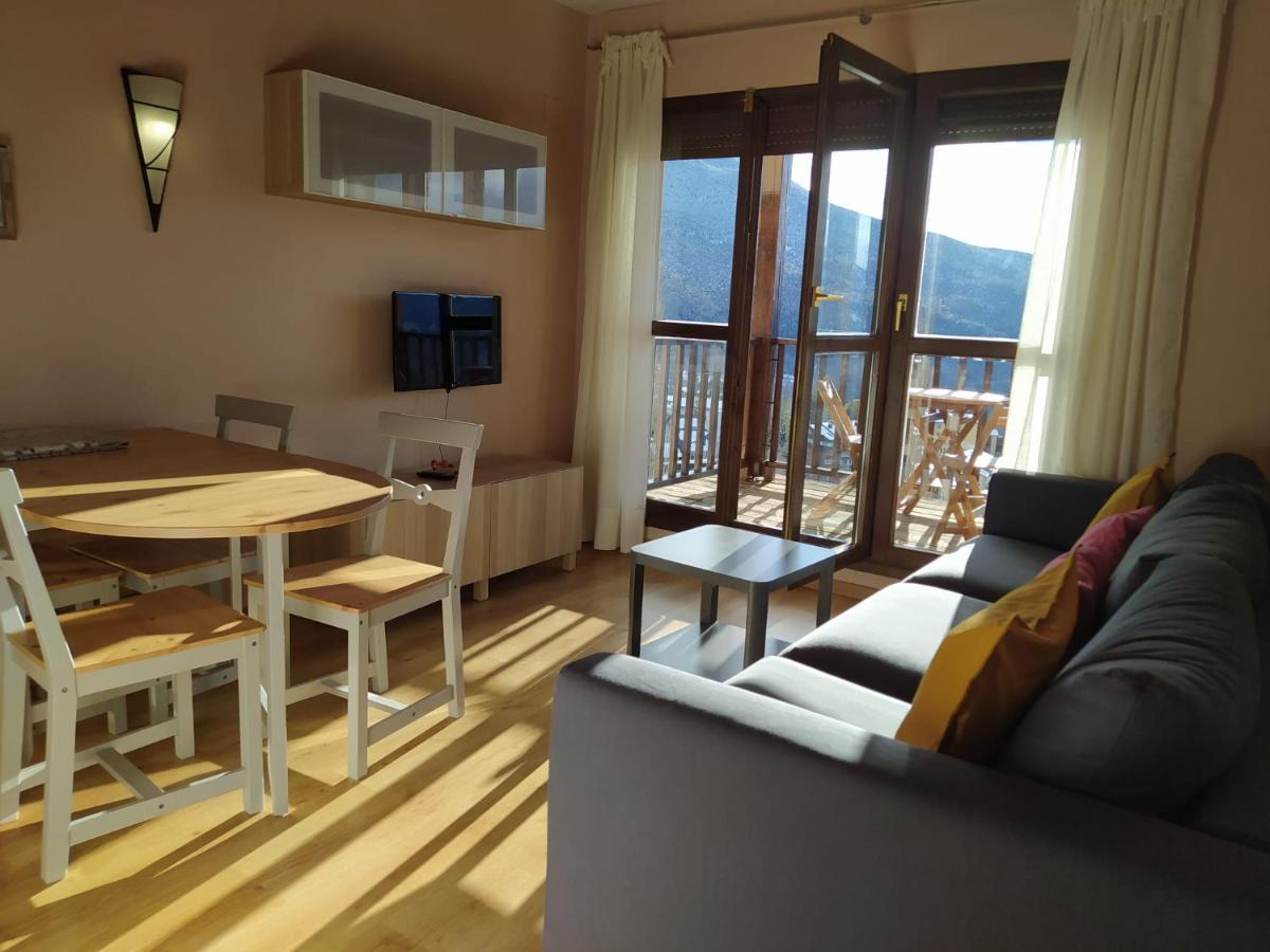 Apartamentos Ball Benas Edificio Prados De Velarta Cerler Eksteriør billede